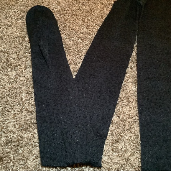 Fogal cheetah print pantyhose, color black, size: M - Picture 8 of 12